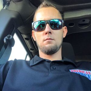 Meet your Posher, Kenny